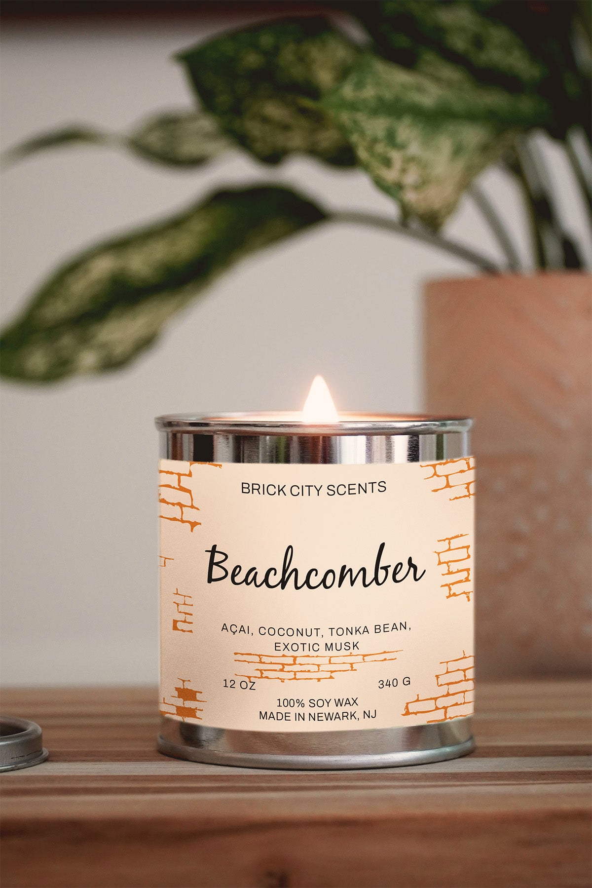 Beachcomber: 12oz Wooden Wick Candle