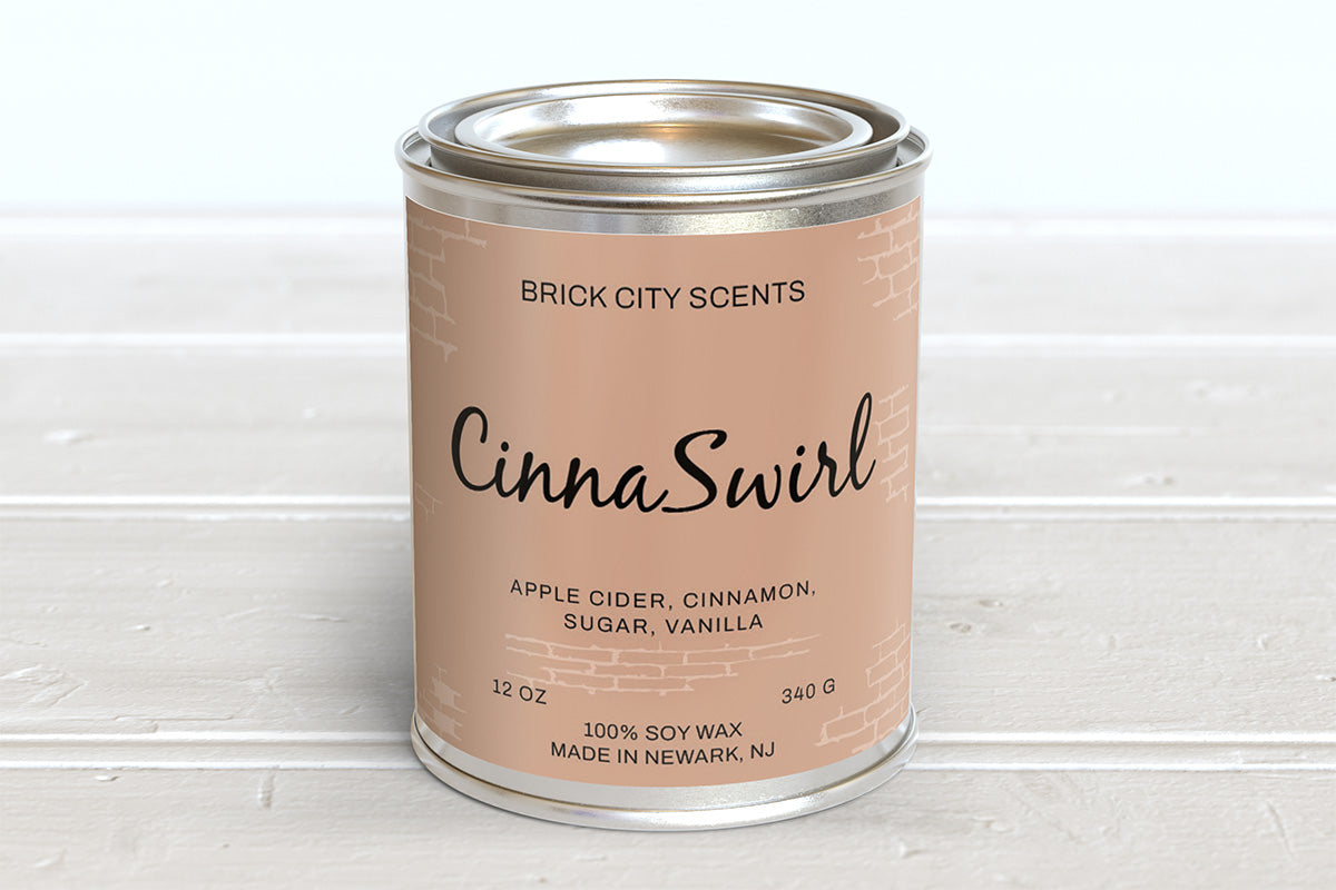 CinnaSwirl: 12oz Wooden Wick Candle
