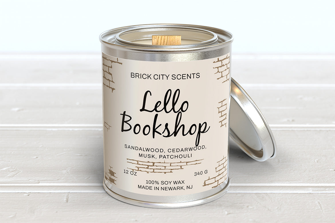 Lello Bookshop: 12 oz Wooden Wick Candle