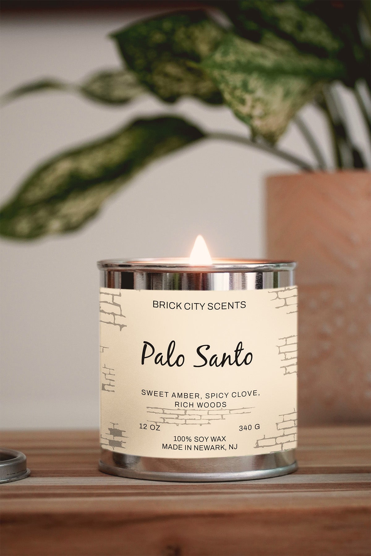 Palo Santo: 12oz Wooden Wick Candle