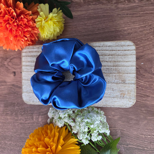 Sapphie Dreams Scrunchie